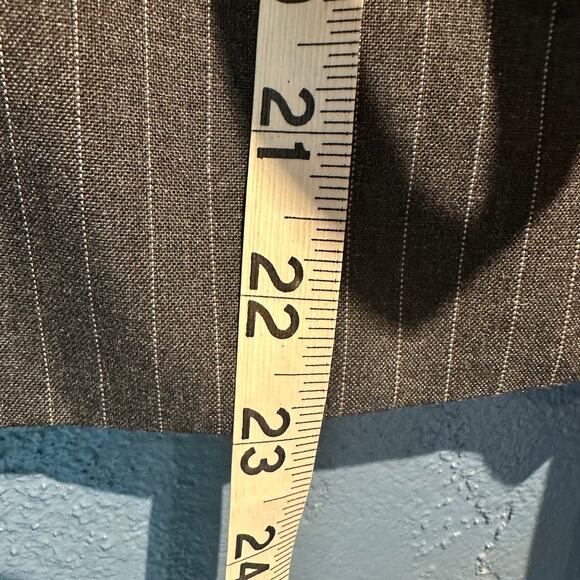 Ann Taylor Factory Store Size 2 Pinstriped Blazer Gray White Professional Office - Picture 4 of 9